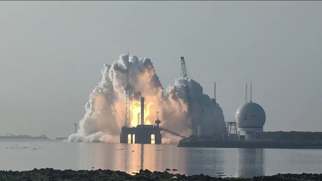 高溫燃氣流下，東峰興達耐材扛住了致航一號試車！
